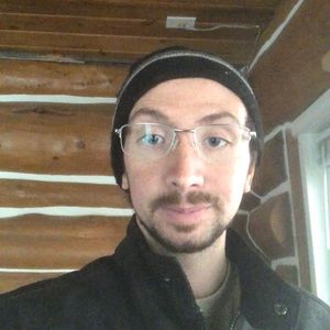 Meet your Posher, Adam